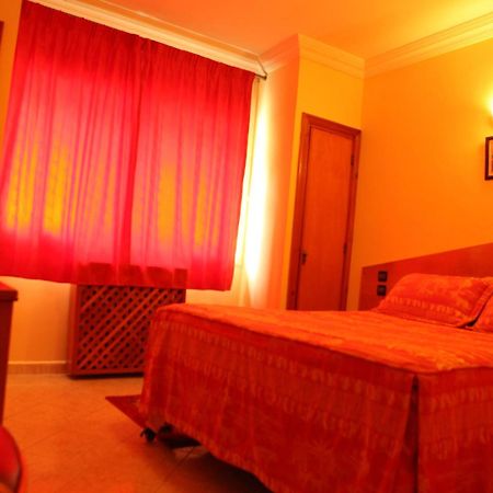 Hotel Relais Ras El Maa Ифран Экстерьер фото