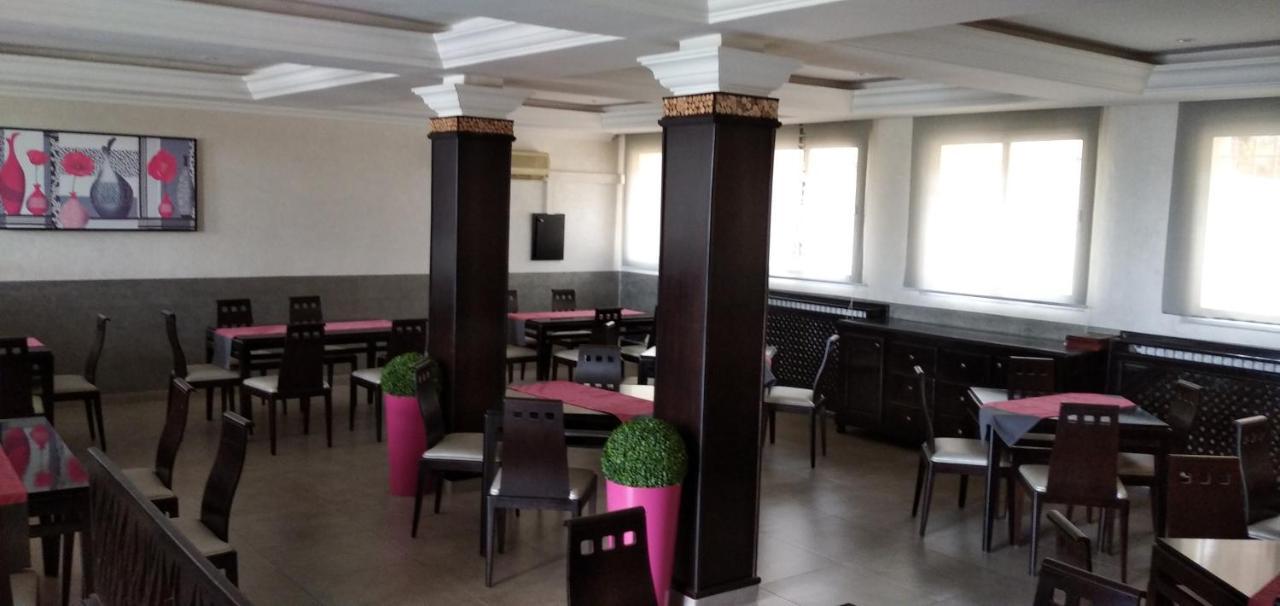 Hotel Relais Ras El Maa Ифран Экстерьер фото