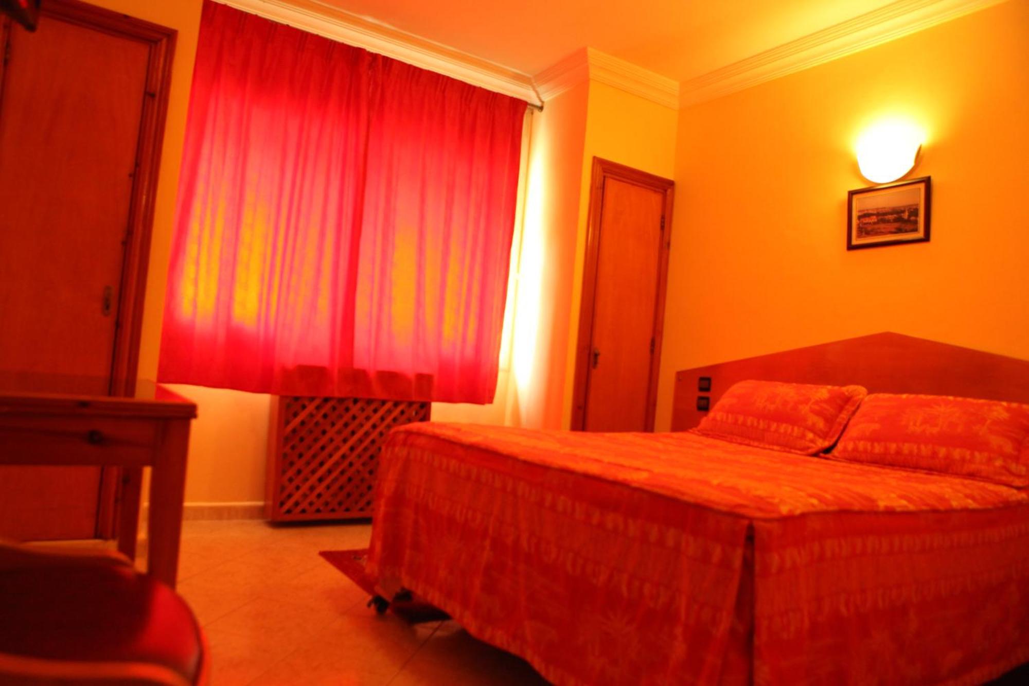 Hotel Relais Ras El Maa Ифран Экстерьер фото