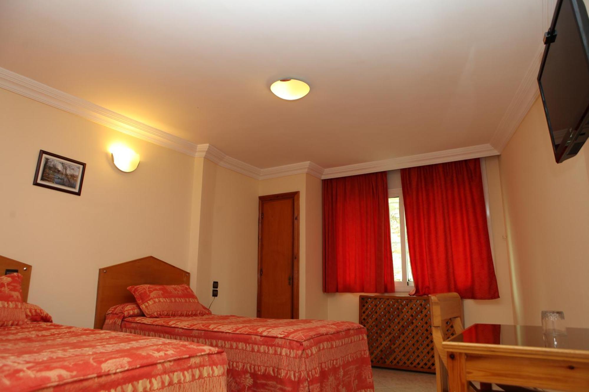 Hotel Relais Ras El Maa Ифран Экстерьер фото