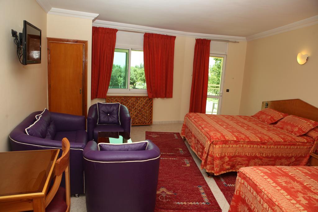 Hotel Relais Ras El Maa Ифран Экстерьер фото